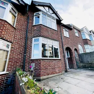 Guest house Sariyu Space Luton, Luton (Bedfordshire)